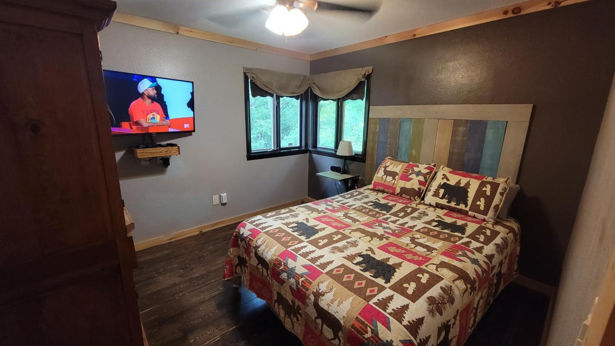 Bear Necessities, Luxury 5Bd Mtn Views, Hot Tub, Many Bear Sightings Villa Gatlinburg Bagian luar foto